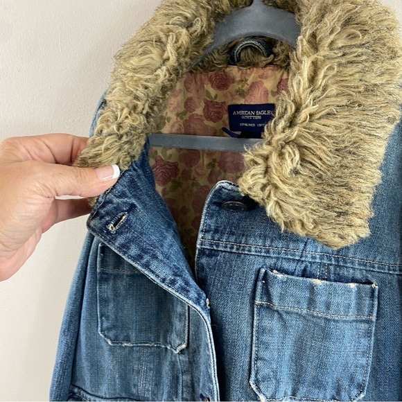 American Eagle‎ Outfitters Women's Penny Lane Jean Jacket Faux Fur Collar Sz XS - Picture 5 of 11
